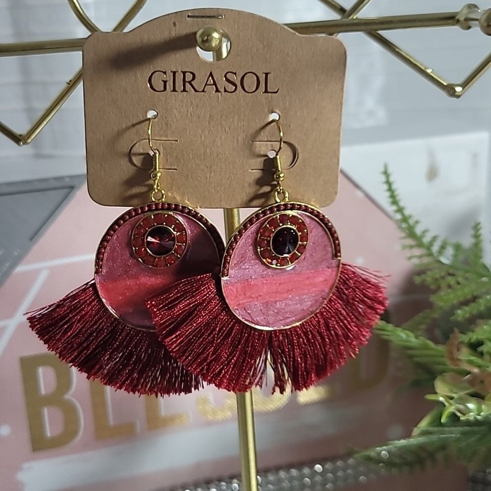 GIRASOL Earrings Dangle for Woman NWT